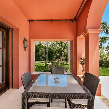 Villa About Ronda Marbella