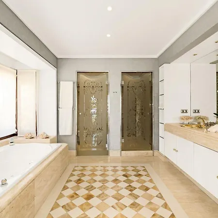 Villa About Ronda Marbella