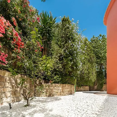 About Ronda Villa Marbella